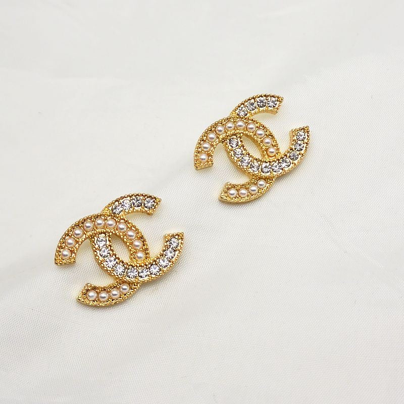 Ladies Fashionable And Exquisite Rhinestone Earrings