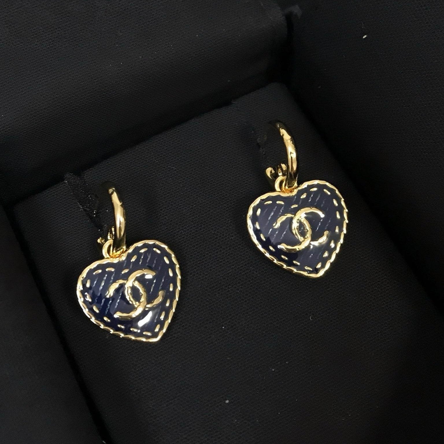 Women's Classic All-match Earrings