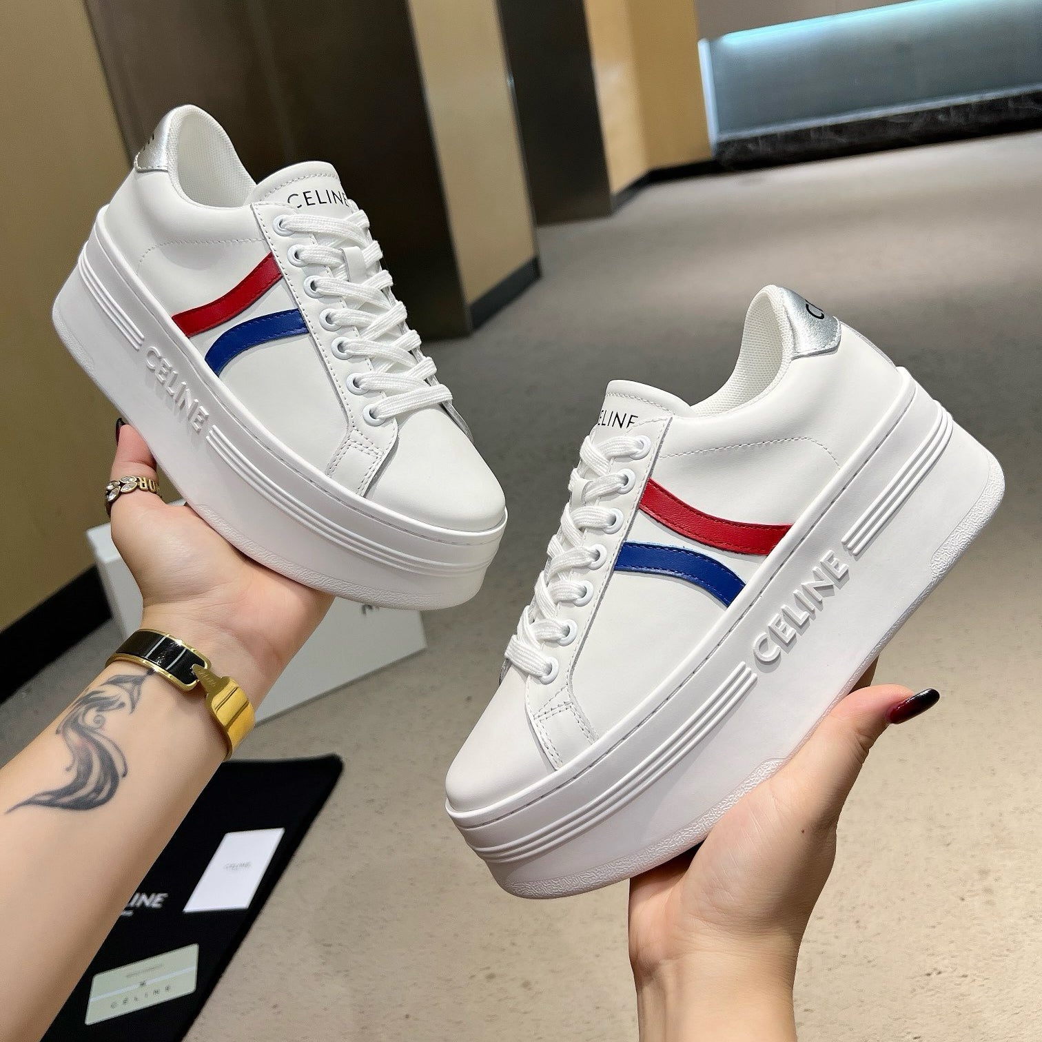 Women's Casual Breathable Sports White Shoes