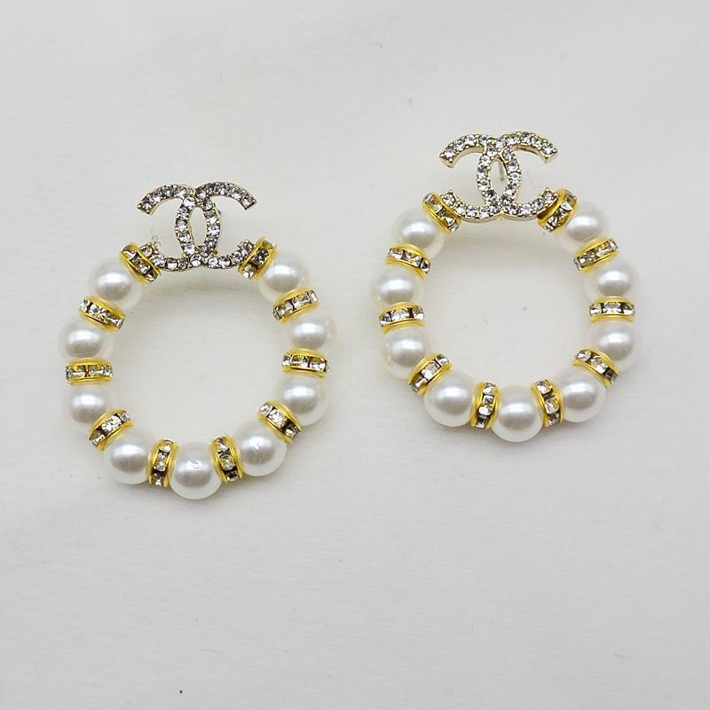 Women's Fashionable And Exquisite Earrings