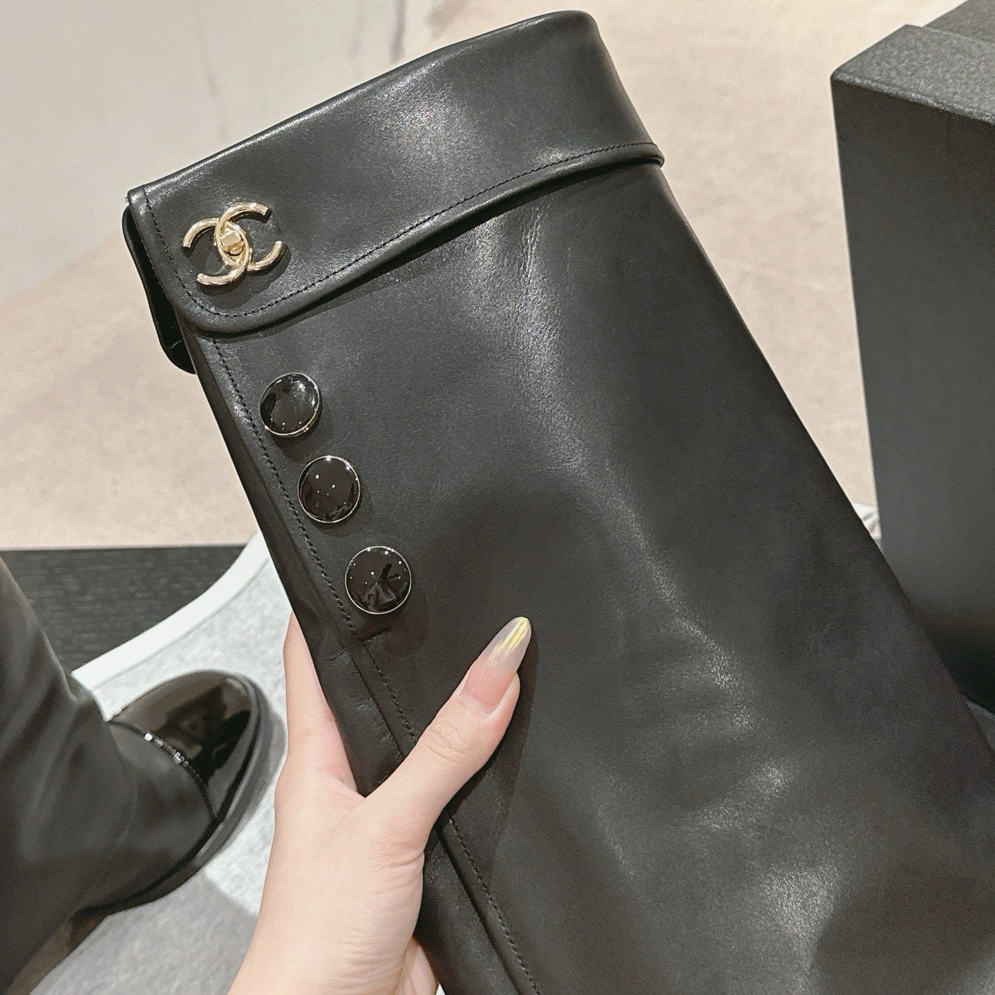 Ladies New Fashion High-end Boots