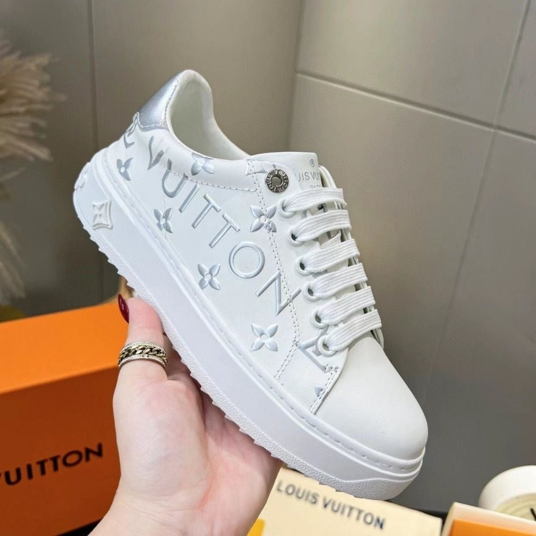 Ladies New Fashion Genuine Leather White Shoes