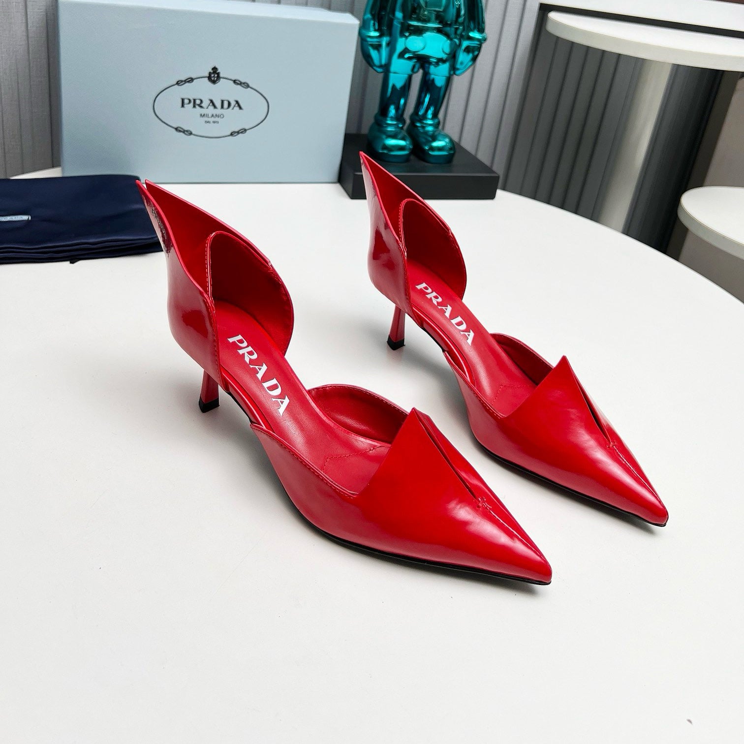 Ladies New Fashion Pointed High Heels