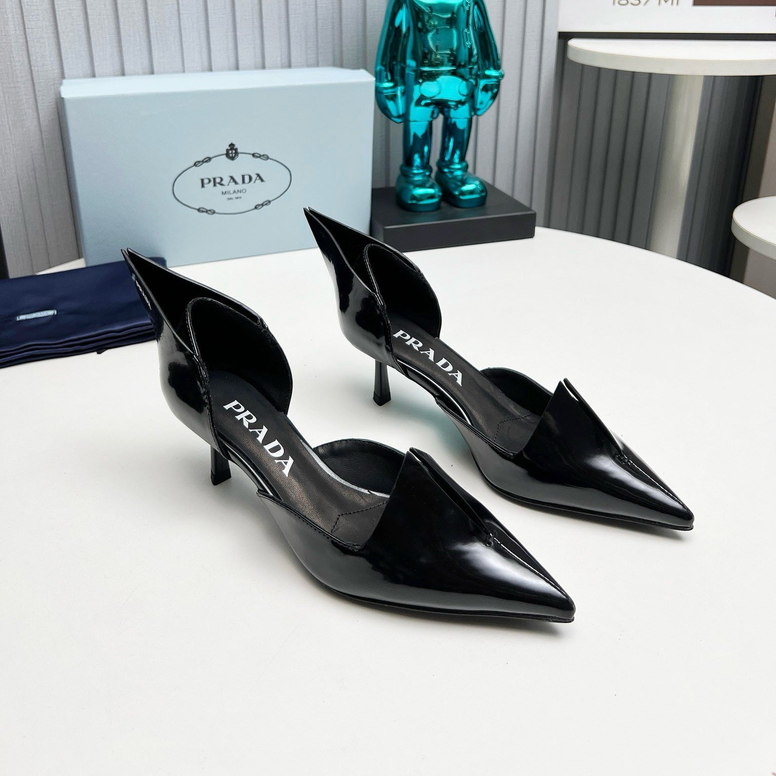 Ladies New Fashion Pointed High Heels